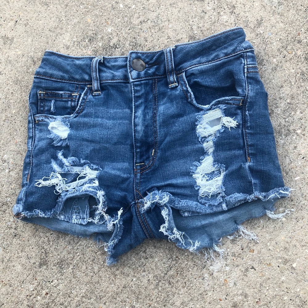 American Eagle mid rise shorts